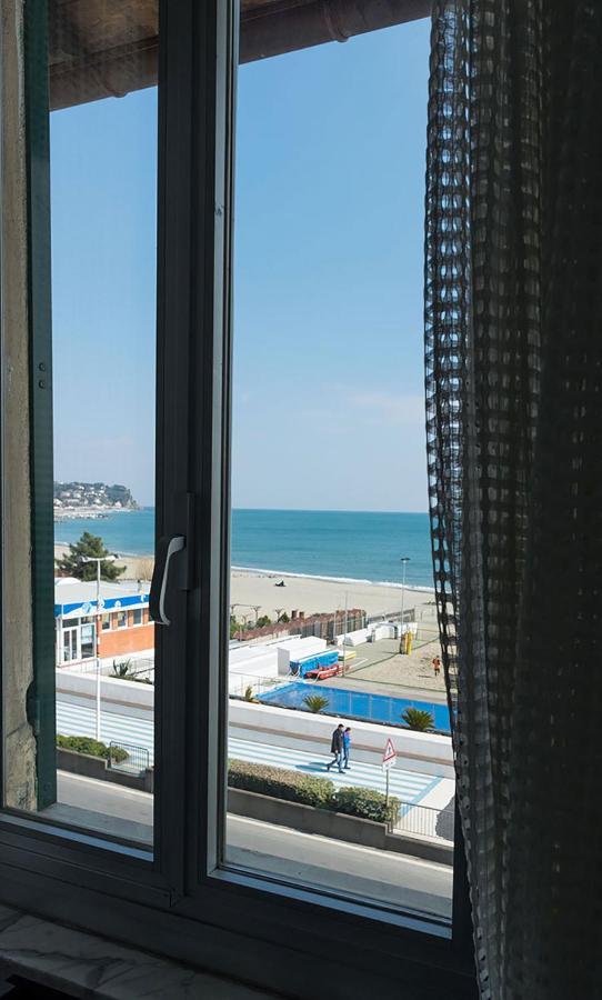 Apartmán House By The Sea Albissola Marina Exteriér fotografie